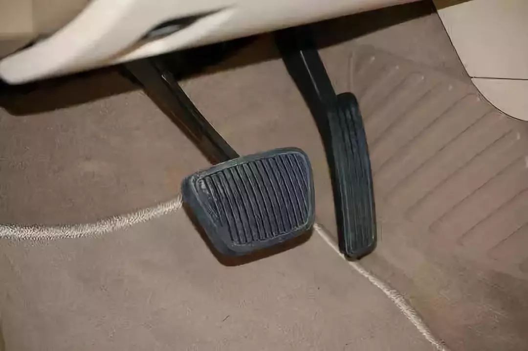 摩托車剎車圈，輪轂剎車圈，鼓式制動器，Drum brake，摩托車制動鐵套